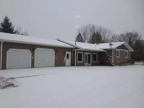612 Lyon St, Stanton, ND 58571 photo 1