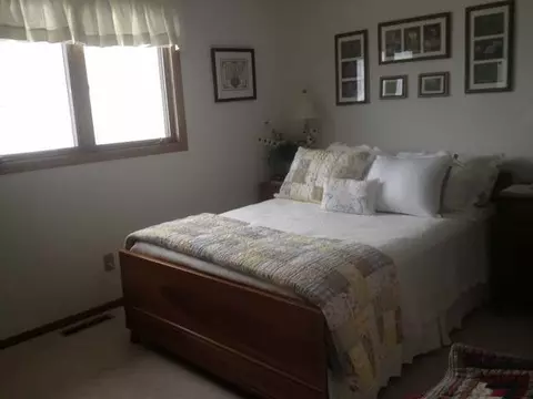 103 Brandon Dr E, Bismarck, ND 58503 photo 5