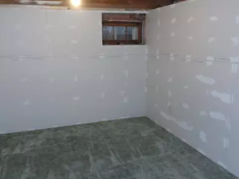 623 5 N St, Bismarck, ND 58501 photo 16