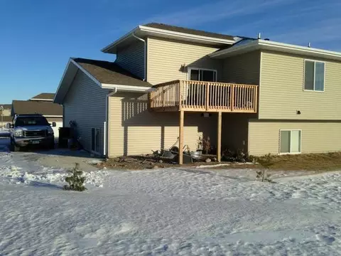 2007 Koch Dr, Bismarck, ND 58503 photo 5