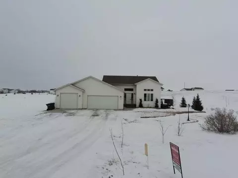 4455 Preston Lp, Bismarck, ND 58504 photo 1