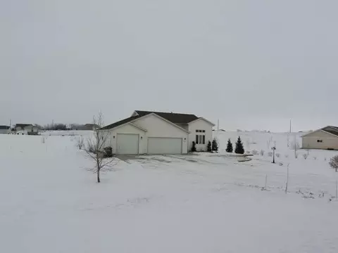 4455 Preston Lp, Bismarck, ND 58504 photo 21