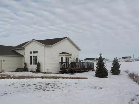 4455 Preston Lp, Bismarck, ND 58504 photo 3