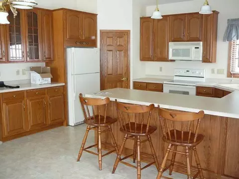 1730 Golf Dr, Bismarck, ND 58503 photo 3