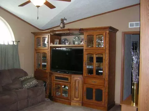 1720 N Valley Lp, Bismarck, ND 58503 photo 2