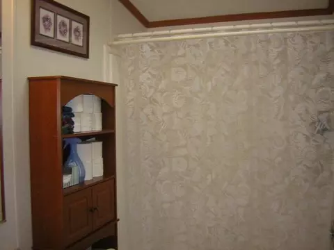 1720 N Valley Lp, Bismarck, ND 58503 photo 13