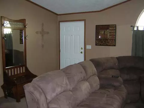1720 N Valley Lp, Bismarck, ND 58503 photo 3