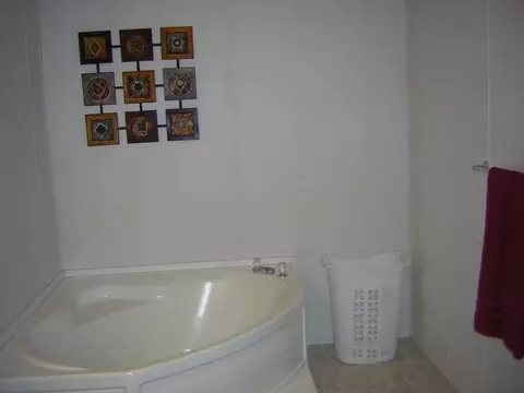 1720 N Valley Lp, Bismarck, ND 58503 photo 10