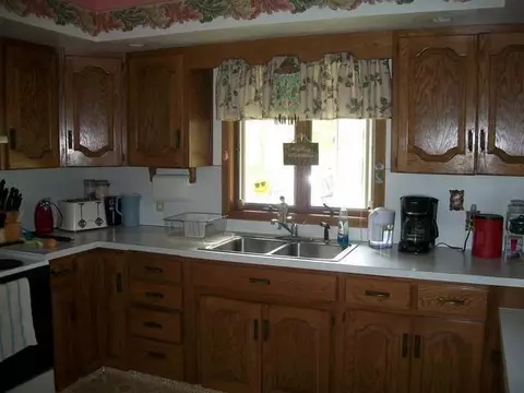 410 Main St, Denhoff, ND 58430 photo 5