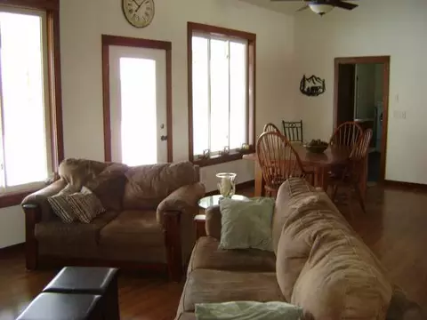 3400 Foxhaven Lp, Bismarck, ND 58503 photo 7