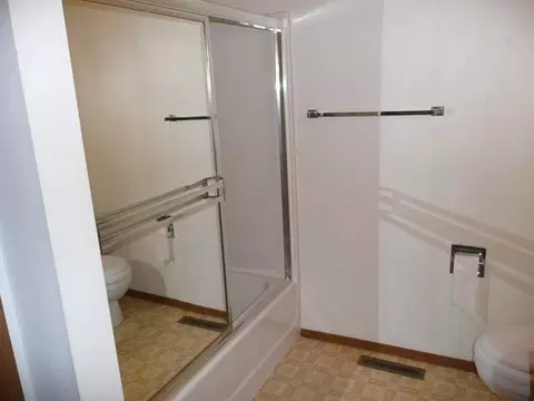 2865 Warwick Lp # -D, Bismarck, ND 58504 photo 19