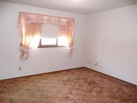2865 Warwick Lp # -D, Bismarck, ND 58504 photo 16