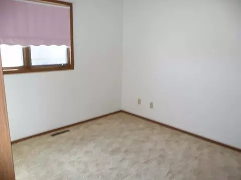 2865 Warwick Lp # -D, Bismarck, ND 58504 photo 15