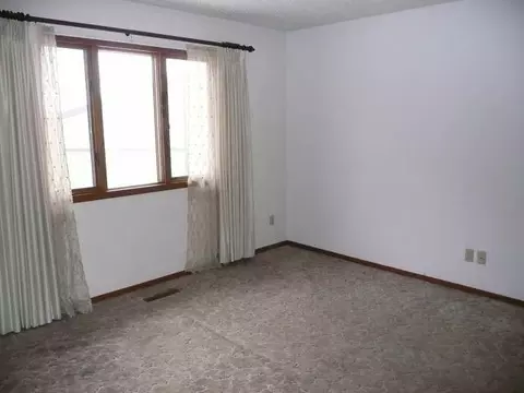 2865 Warwick Lp # -D, Bismarck, ND 58504 photo 13