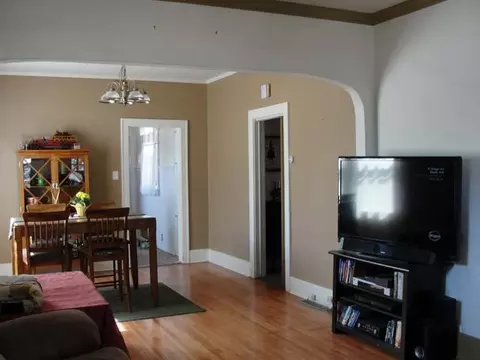 303 Collins Ave, Mandan, ND 58554 photo 9
