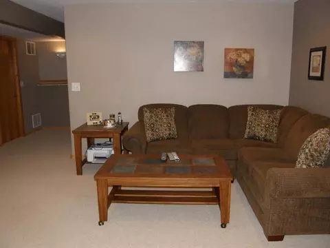 722 Brome Loop, Bismarck, ND 58503 photo 9