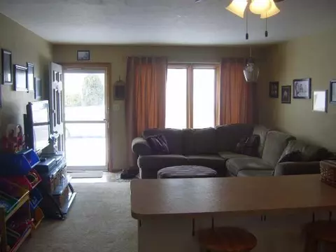 623 29 N St, Bismarck, ND 58501 photo 4