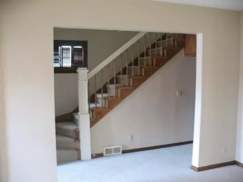 715 9th St N, Bismarck, ND 58501 photo 5