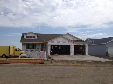 5413 Normandy St, Bismarck, ND 58503 photo 1