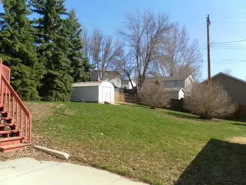 2928 B Ave E, Bismarck, ND 58501 photo 19