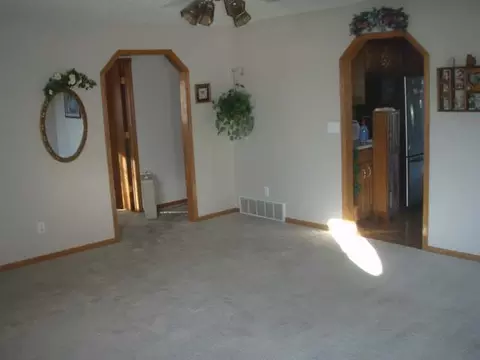 3003 19th St, Bismarck, ND 58501 photo 6