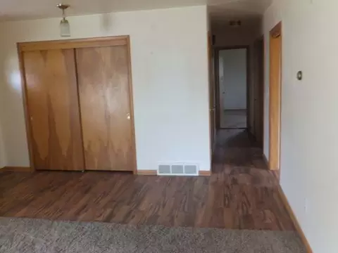 930 Arthur Dr, Bismarck, ND 58501 photo 6