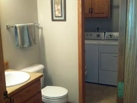 1214 Eagle Crest Lp, Bismarck, ND 58503 photo 19
