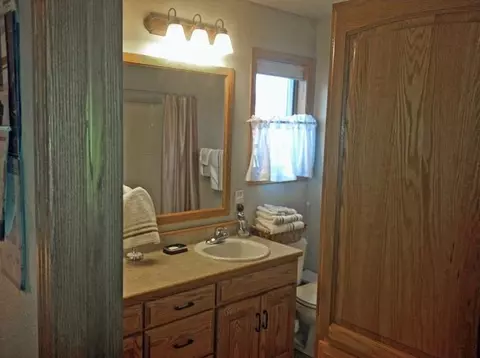 1214 Eagle Crest Lp, Bismarck, ND 58503 photo 14
