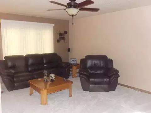 1721 9 Ave SE, Mandan, ND 58554 photo 12