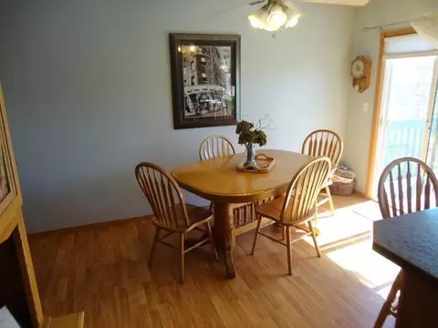 3632 Regent Dr E, Bismarck, ND 58504 photo 4
