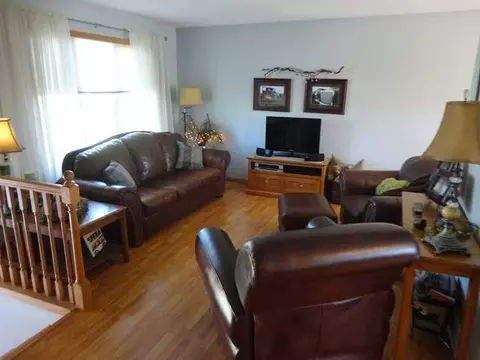 3632 Regent Dr E, Bismarck, ND 58504 photo 3