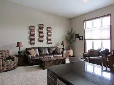 1747 Calgary Lp, Bismarck, ND 58503 photo 4