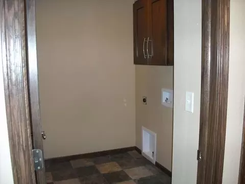 1747 Calgary Lp, Bismarck, ND 58503 photo 10