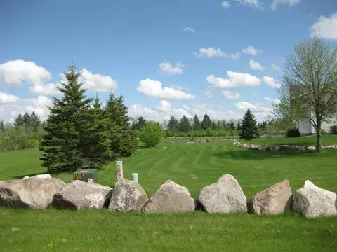 8021 Beacon Lp, Bismarck, ND 58504 photo 73
