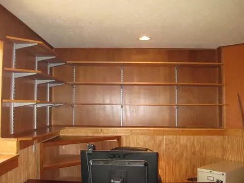 8021 Beacon Lp, Bismarck, ND 58504 photo 22