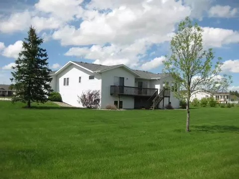 8021 Beacon Lp, Bismarck, ND 58504 photo 52