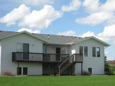8021 Beacon Lp, Bismarck, ND 58504 photo 55