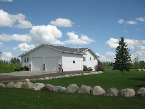 8021 Beacon Lp, Bismarck, ND 58504 photo 68