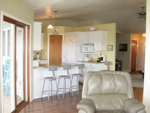 8021 Beacon Lp, Bismarck, ND 58504 photo 29