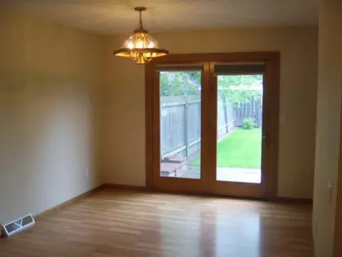 105 Brandon Dr E, Bismarck, ND 58503 photo 3