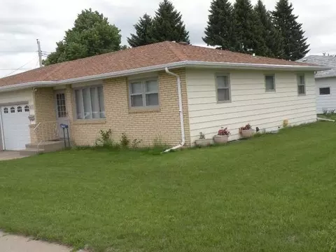 203 Turnpike Ave E, Bismarck, ND 58501 photo 12