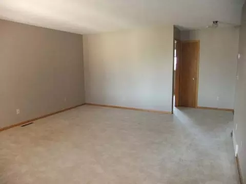 1967 Capitol Ave E, Bismarck, ND 58501 photo 5