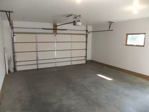 1967 Capitol Ave E, Bismarck, ND 58501 photo 10