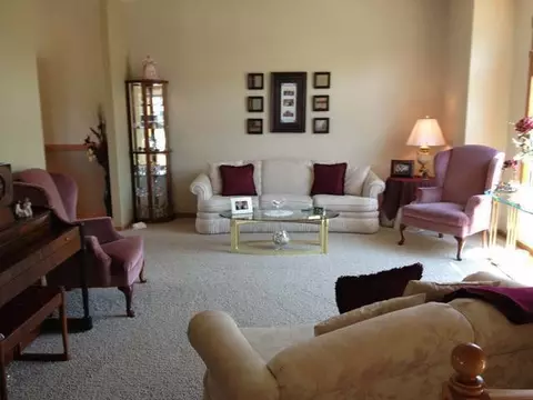 454 Napa Lp, Bismarck, ND 58504 photo 2