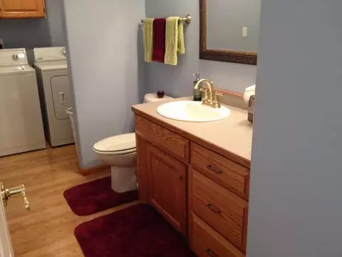 454 Napa Lp, Bismarck, ND 58504 photo 12