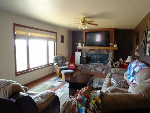 5400 63rd St N, Mandan, ND 58554 photo 9