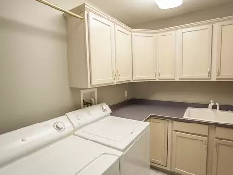 1003 Southport Lp, Bismarck, ND 58504 photo 14