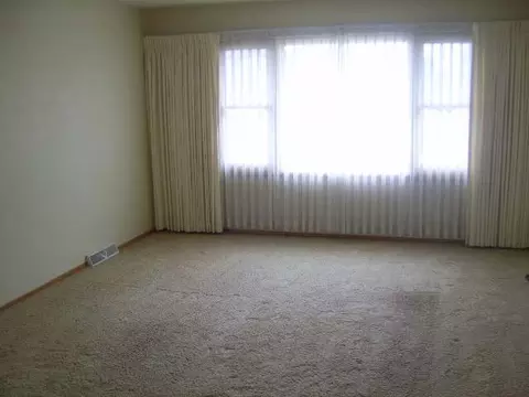 318 Interstate Ave W, Bismarck, ND 58503 photo 11