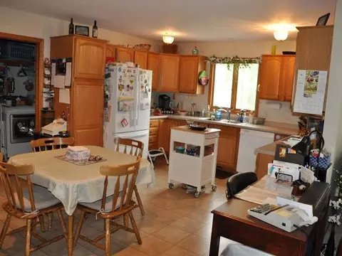2801 8th Ave NW, Mandan, ND 58554 photo 4