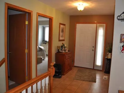 2801 8th Ave NW, Mandan, ND 58554 photo 3